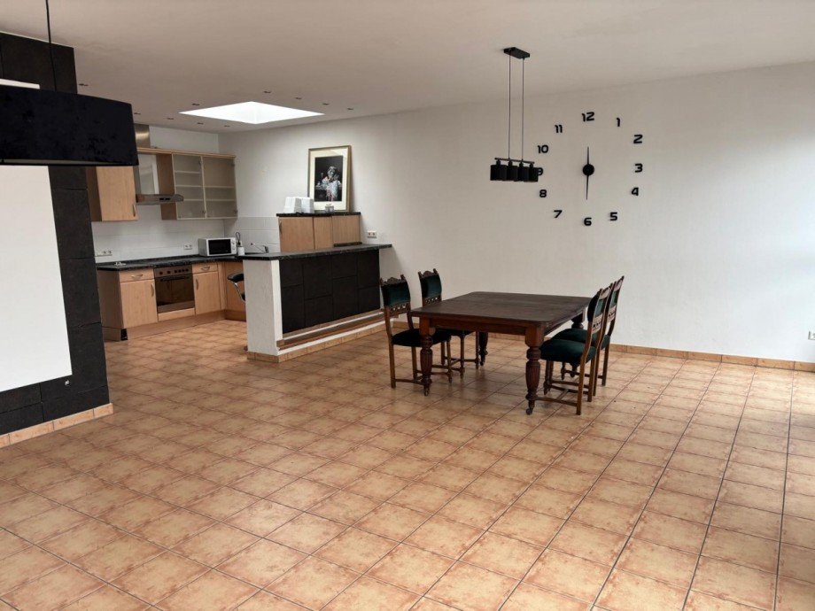 WhatsApp Image 2026-04-16 at 15.28.14 (2) Lager Unna