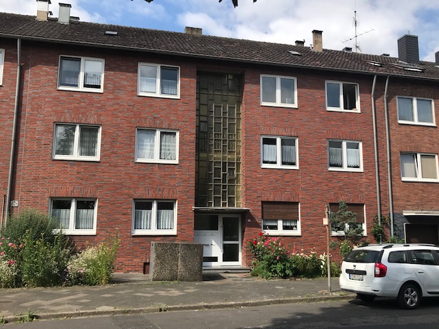 IMG_1887 D�sseldorf Etagenwohnung 3 Zimmer Wohnung im 2.OG mit Balkon und Garage