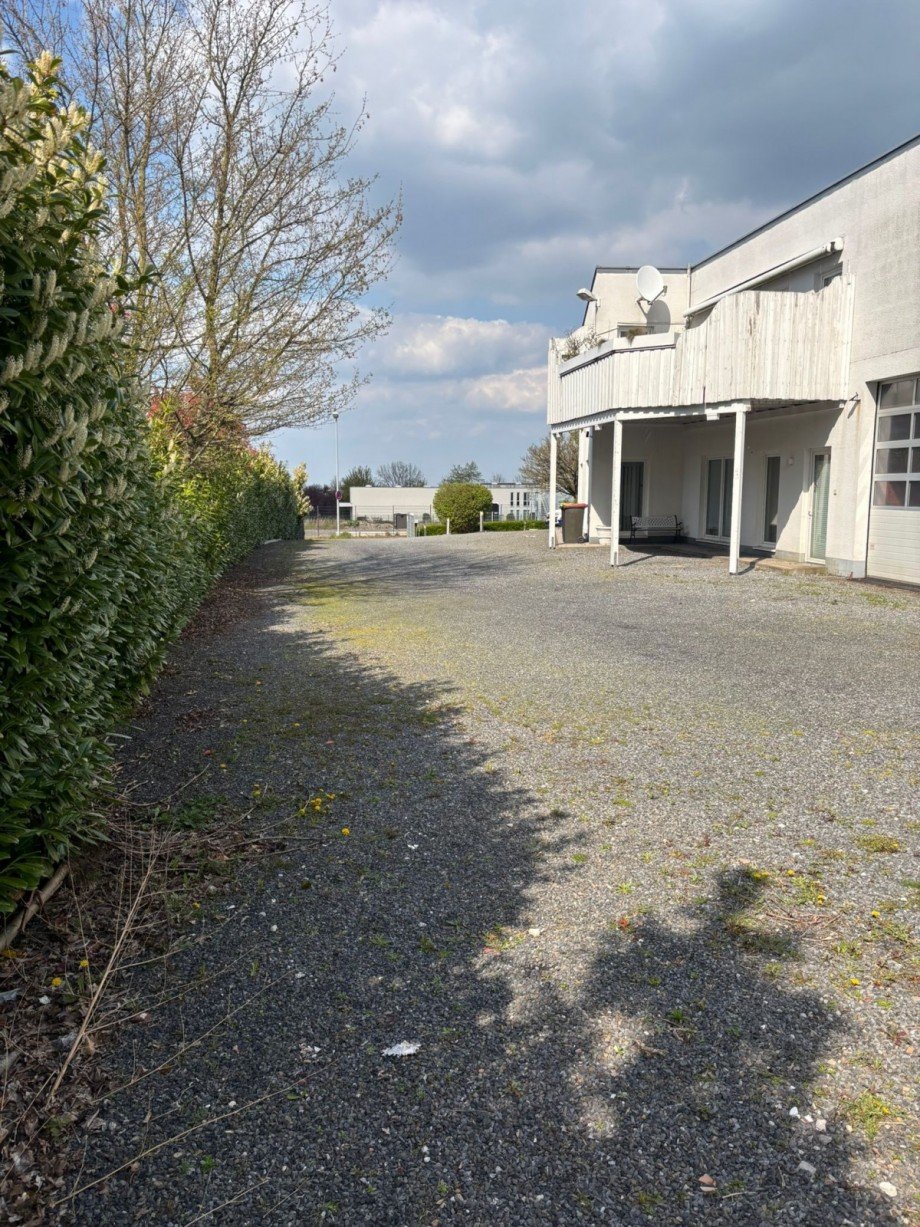 WhatsApp Image 2026-04-14 at 16.42.09 Halle / Lager / Produktion Unna