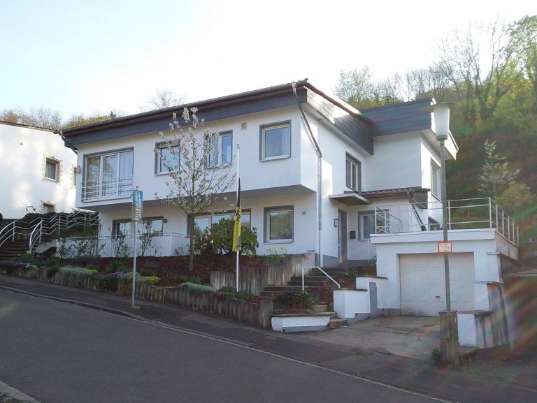20200416_182216 Boppard Buchenau Einfamilienhaus Modernisiertes Einfamilienhaus mit Einliegerwohnung oder Mehrgenerationenhaus f�r die ganze Familie