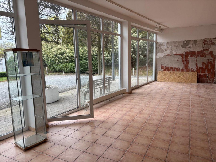 WhatsApp Image 2026-04-16 at 15.28.14 (32) Lager Unna