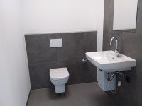 Bild (afbfe7f482a8707787bcbe659283b9ea): Moderne B�rofl�che im 1.OG mit 145 m�, Lager (30 m�) und 2 PKW-Stellpl�tzen