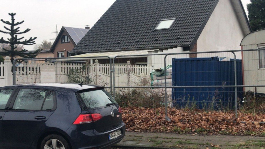 Bild von vorne 2 Wohngrundst�ck Unna